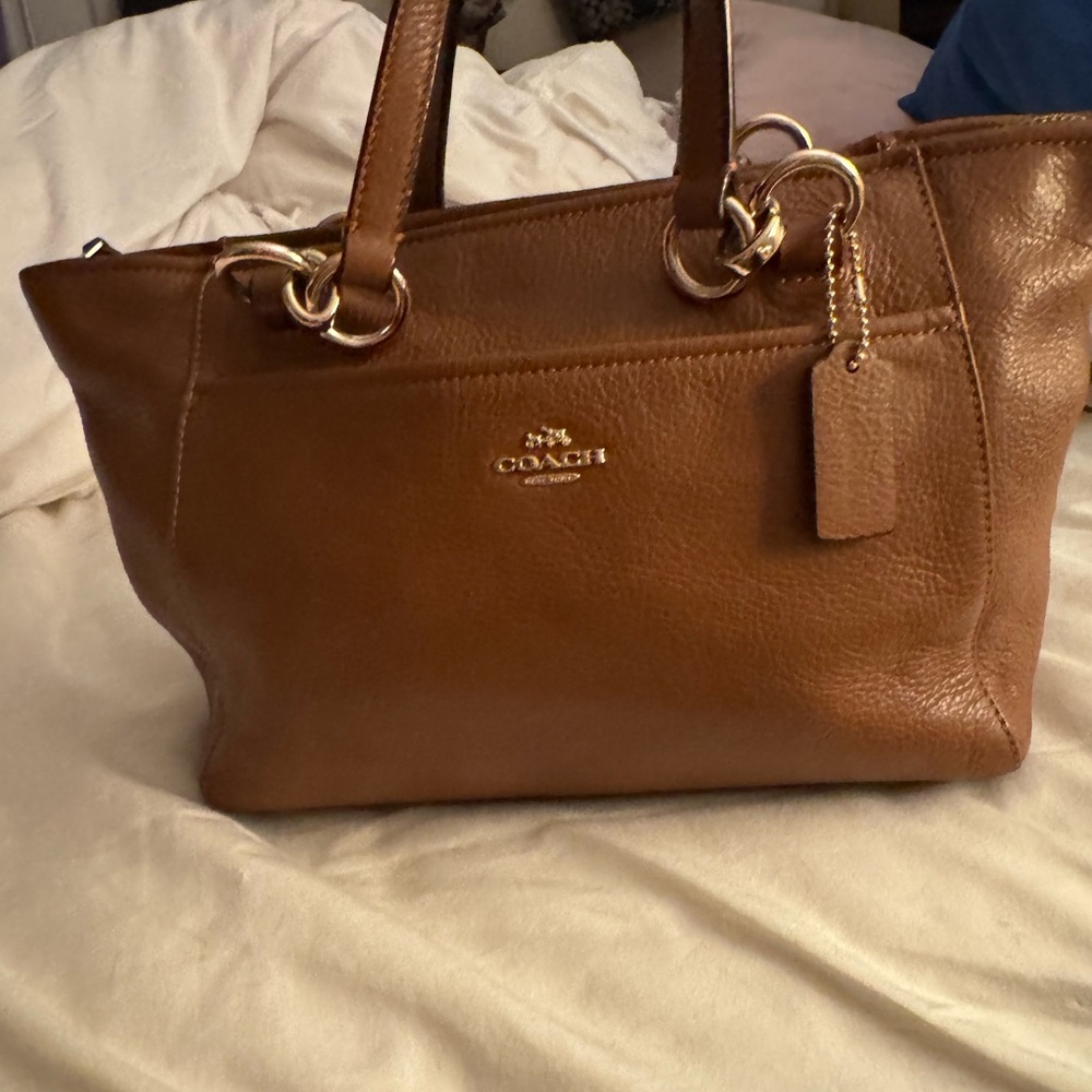 Coach Tan Leather Shoulder Tote with Gold-Tone Hardware